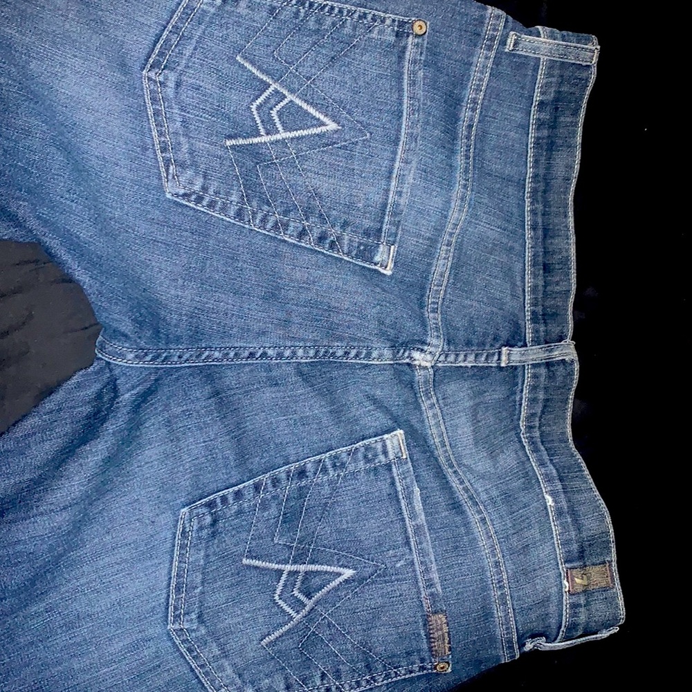 Great jeans worn once in great condition